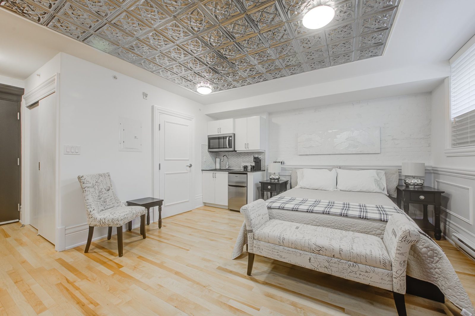 Leigh - Guest Suite
