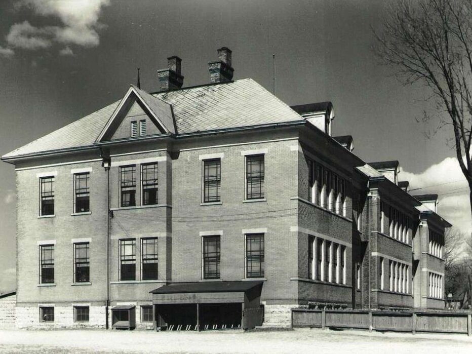 Historic photograph — Rolph Street Public School